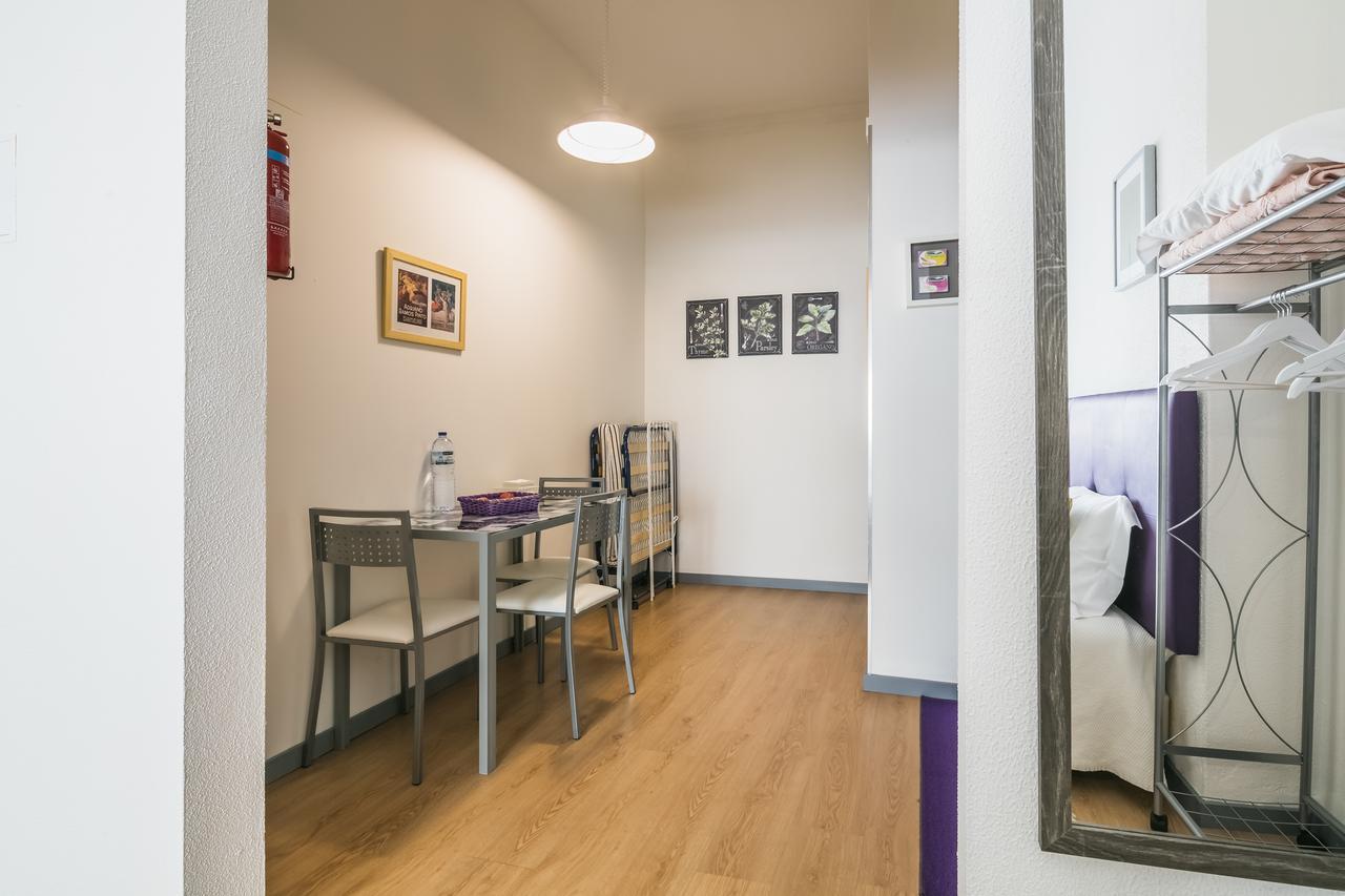 Apartamento Purple Room Porto Bagian luar foto